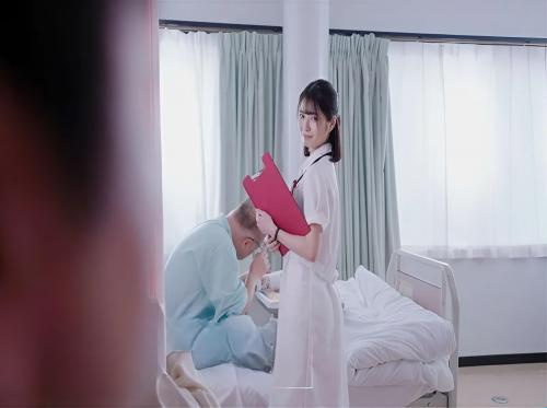 Lustful nurse Kyoko Nakamura